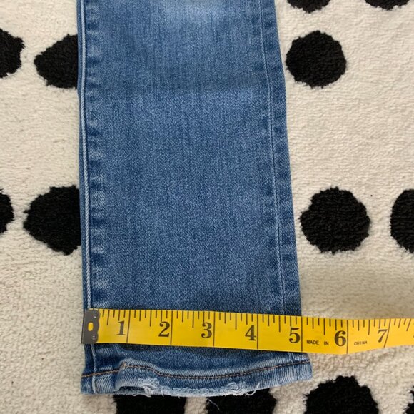 Aritzia Denim Forum The Lola High Rise Light Wash Denim Skinny Ankle Jeans - Picture 14 of 15